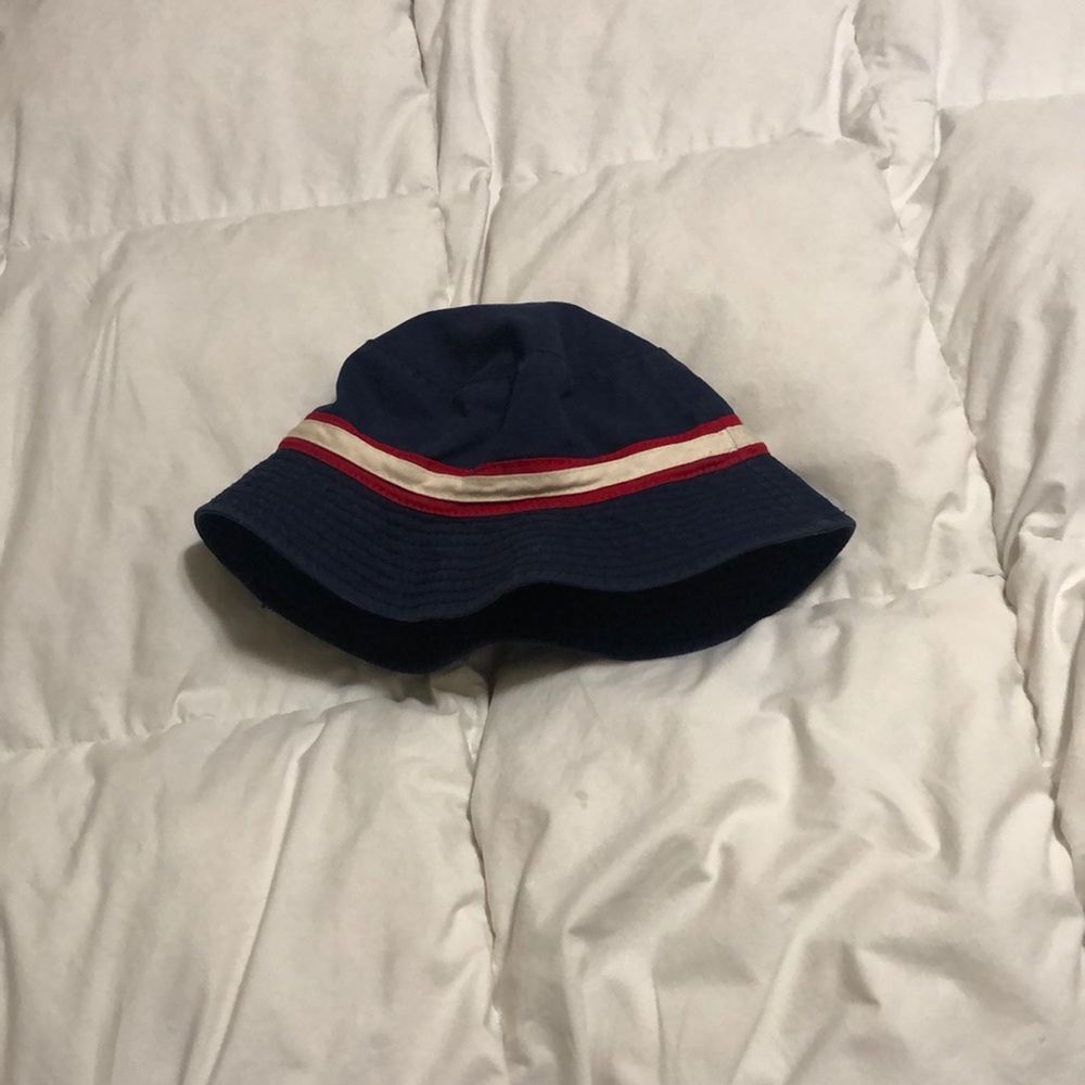 Free authority navy blue bucket hat